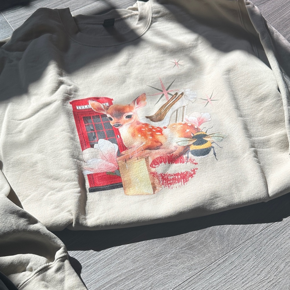 Beige Crewneck Sweatshirt Magnolia Parks